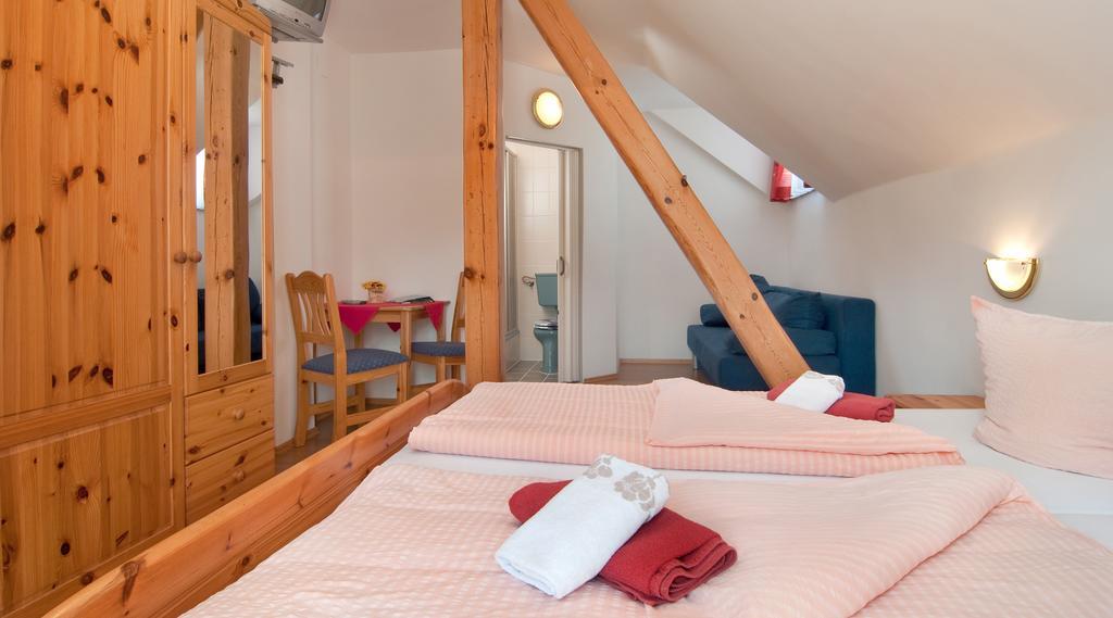 Gaestehaus Lutschounig Faak am See Eksteriør bilde